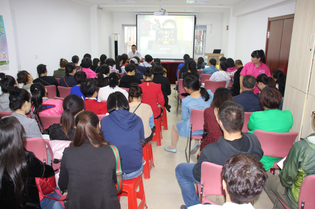 小儿推拿哪家好